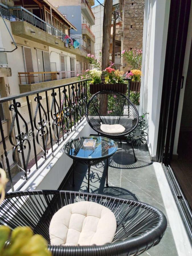 Luxurious Apartment In The Heart Of Town ! Loutráki Exteriér fotografie